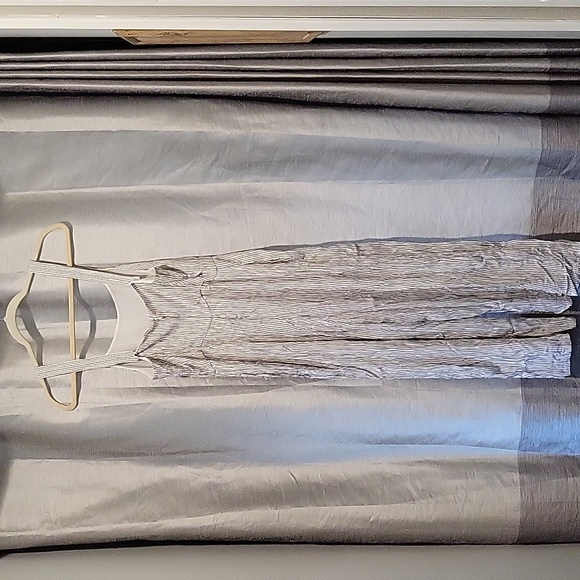 American Eagle Jumpsuit - Picture 6 of 14